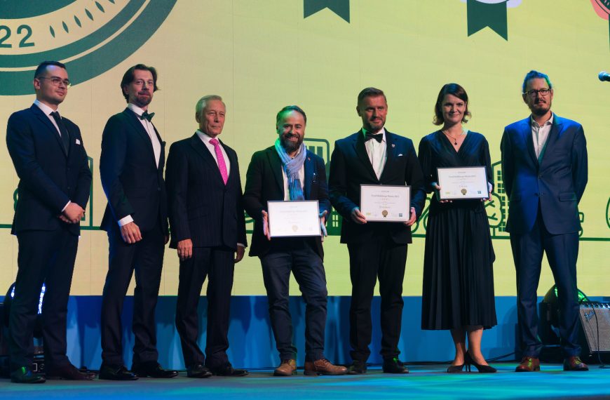 The first Mobile City Titles awarded